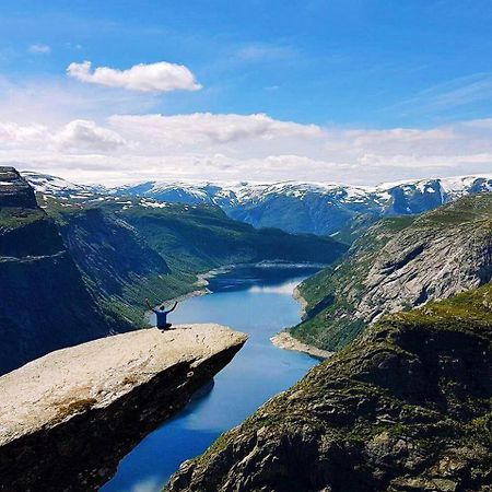 Skanevik Fjordhotel Exterior foto
